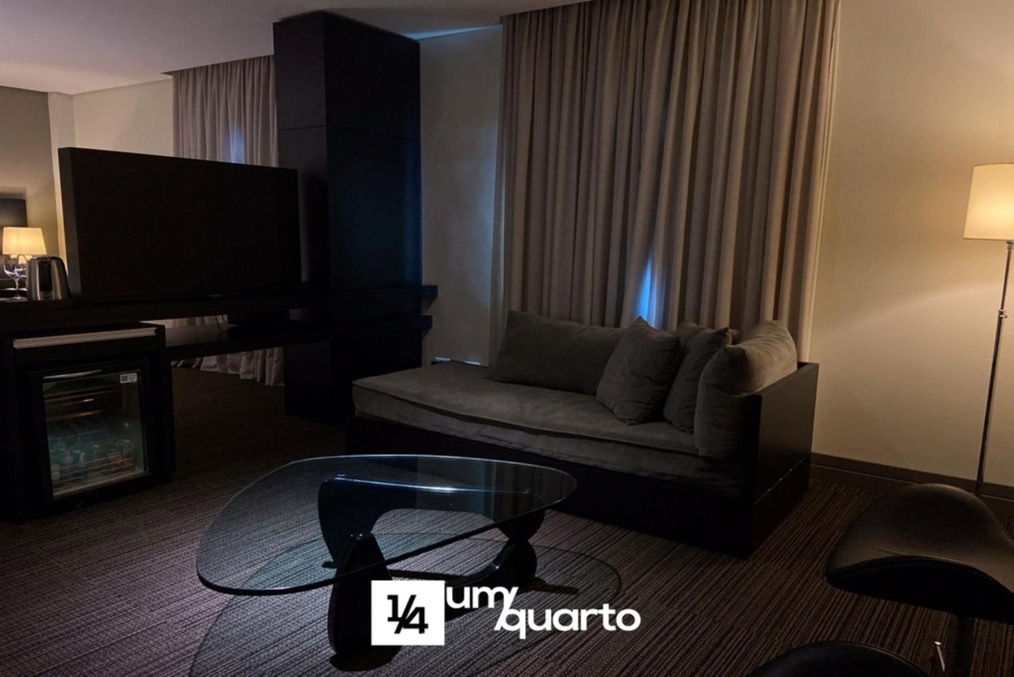Manhattan Floor Apartment *